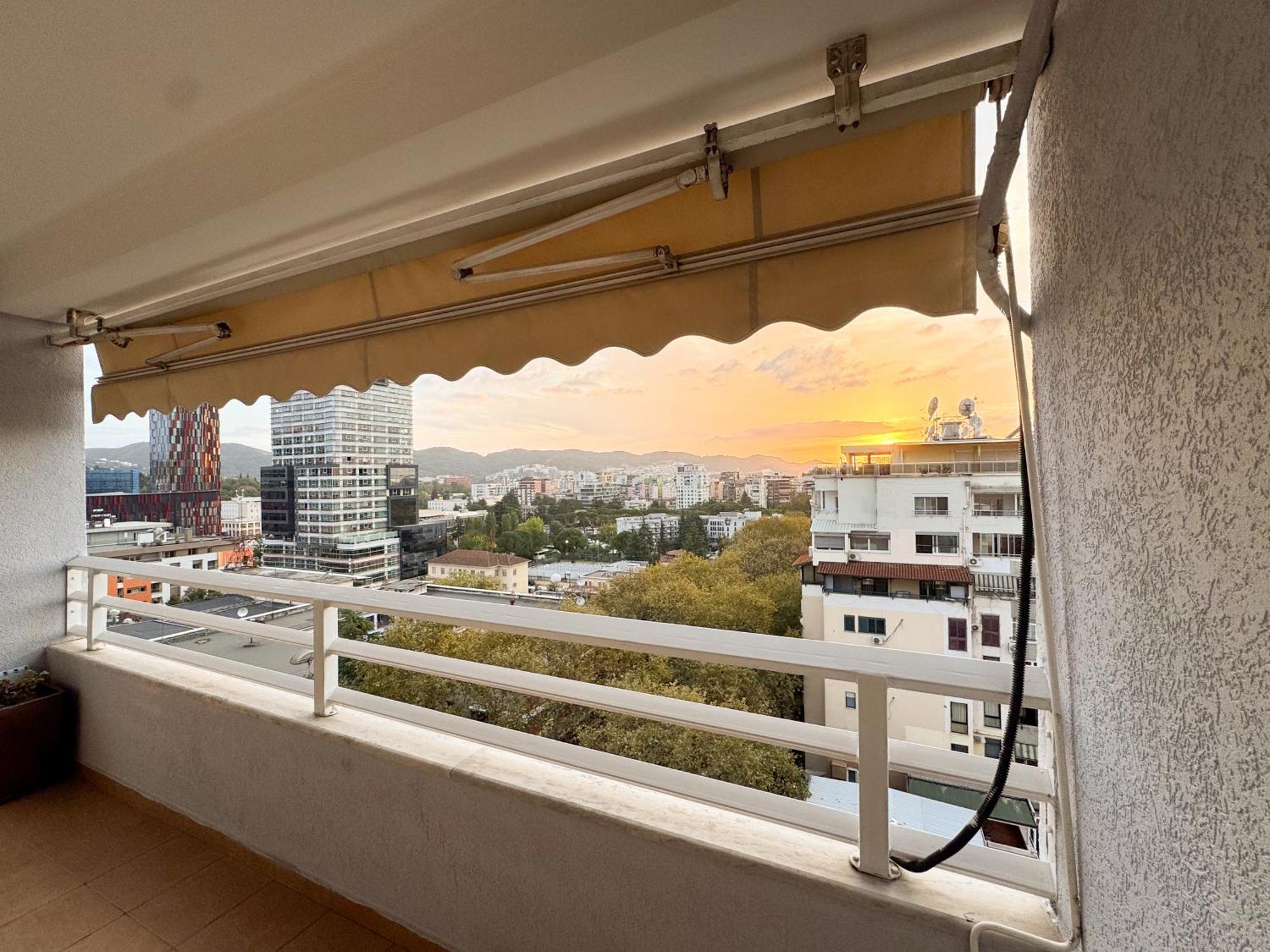 Apartment Cozy Near The Pyramid, Center *