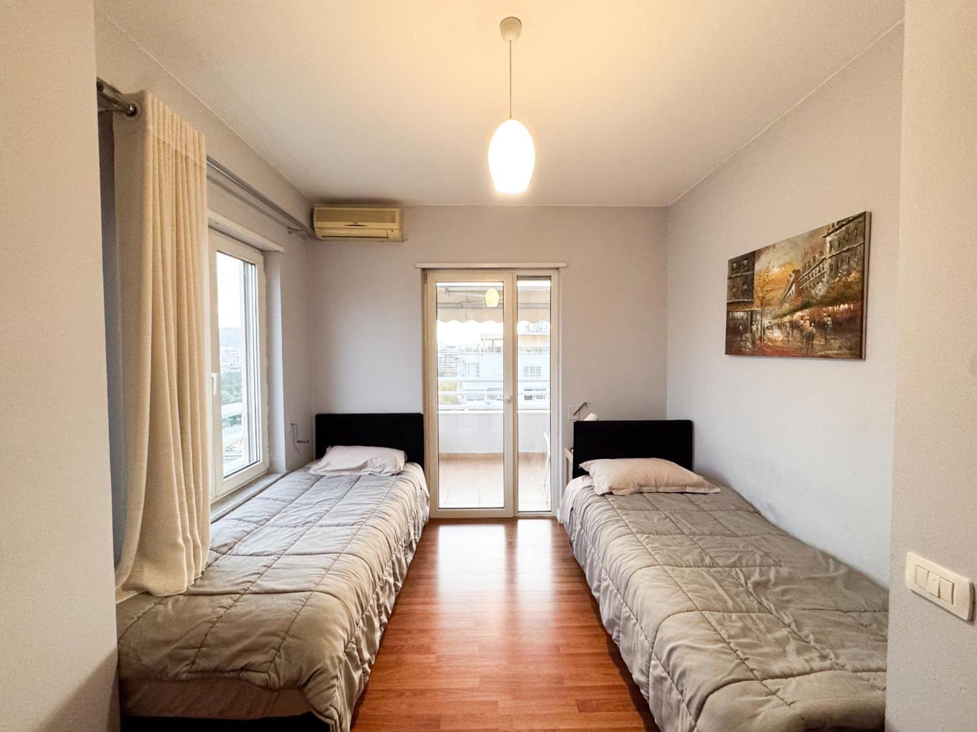 Cozy Near The Pyramid, Center Apartment Tirana
